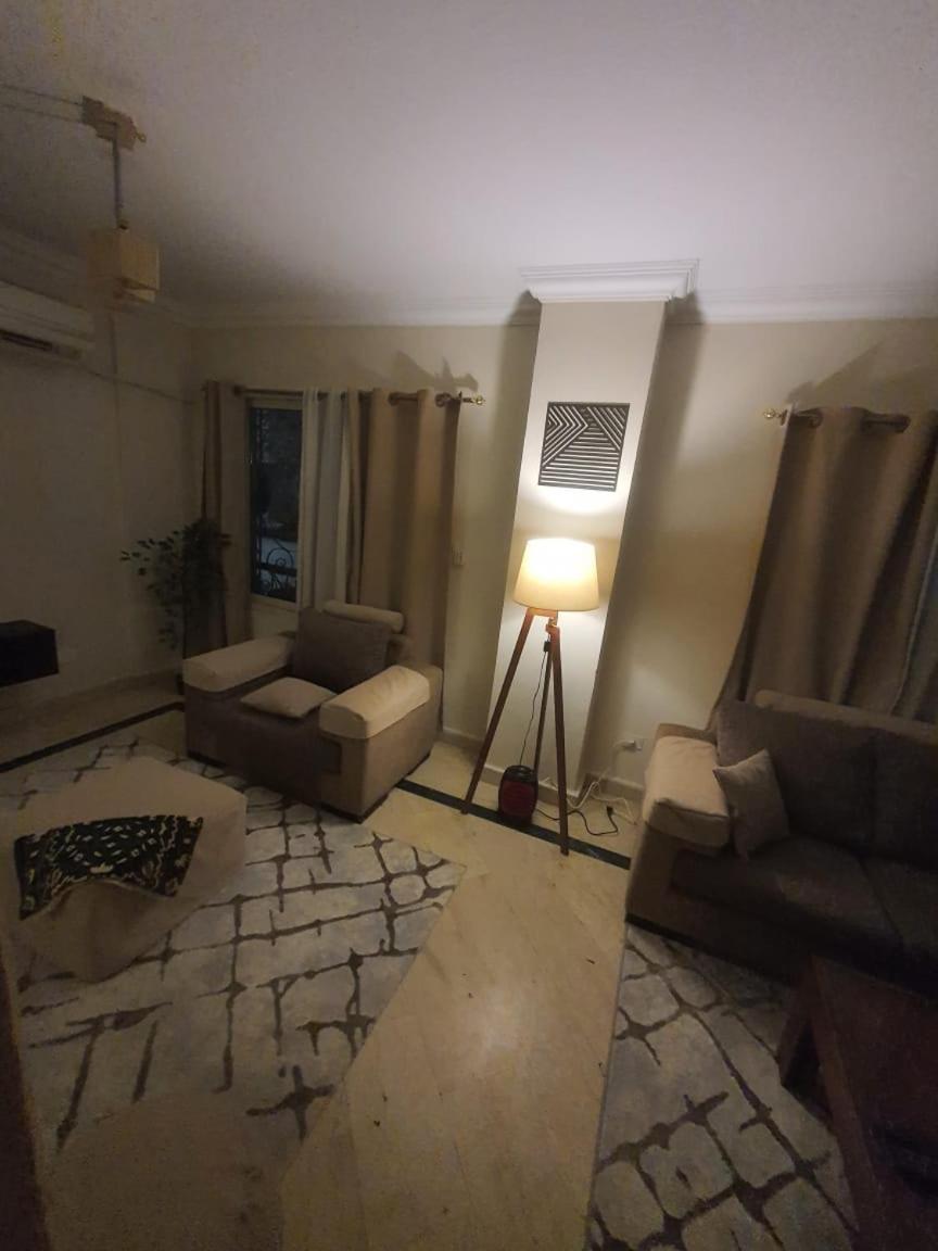 Apartment Tree Serviced